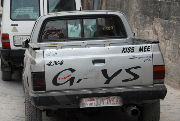 Unexpected: Kiss Mee I love Gays, in Syria