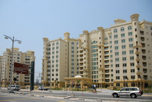 Palm Jumeirah Shoreline Apartments