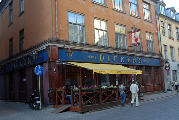 Dicken's Pub, Riga