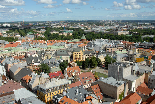 New NW from St. Peters towards Pulvera (Gunpowder) Tower