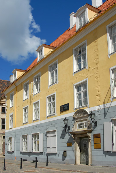 Nikolauss fon Himzels house, Maza Jauniela 5, Riga