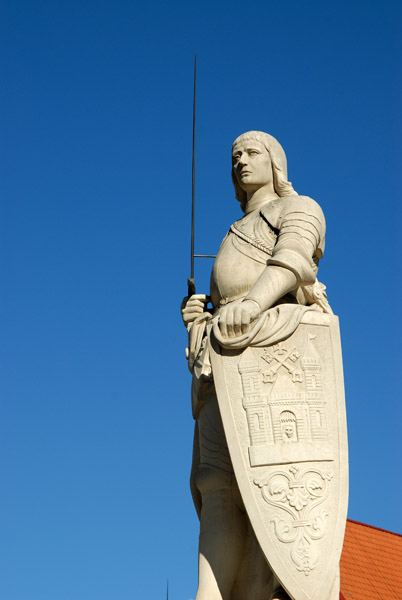 Roland of Riga, common Hanseatic feature