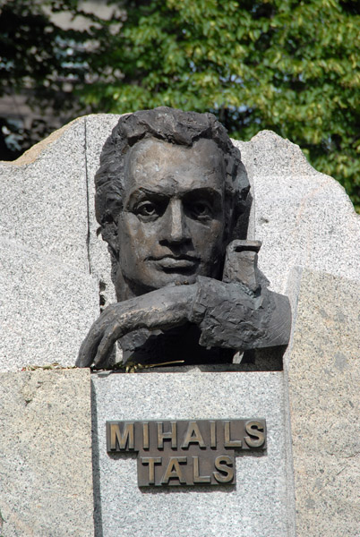 Mihails Tals (Mikhail Tal 1936-1992) USSR chess champion