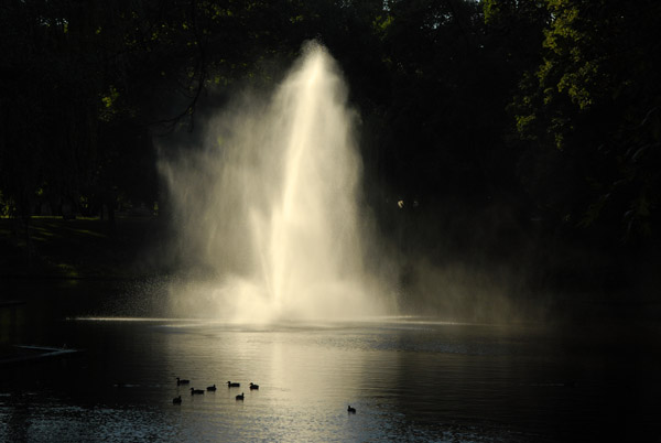 Kronvalda Park, Pilsetas kanale, Riga