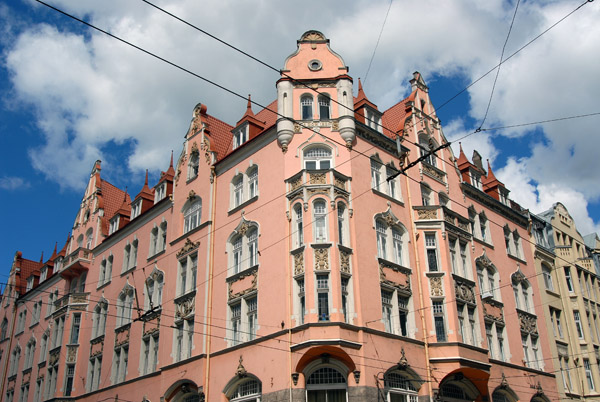 Brivibas iela, Riga