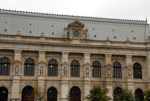 Palatul de Justitie - Palace of Justice 1890-1895