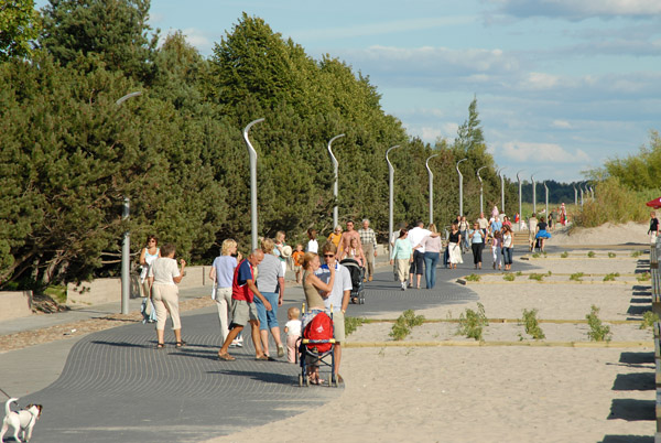 Strand promenade, Prnu