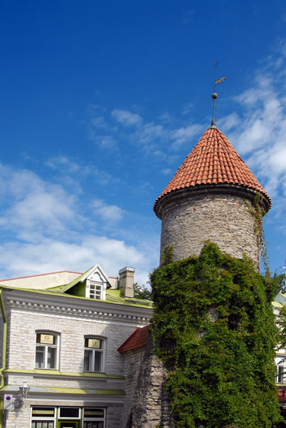 The Viru Gate, Tallinn (Viru vrav)