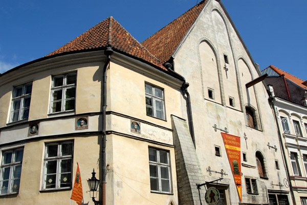 House on Raekoja Plats (Town Hall Square) dated 1596