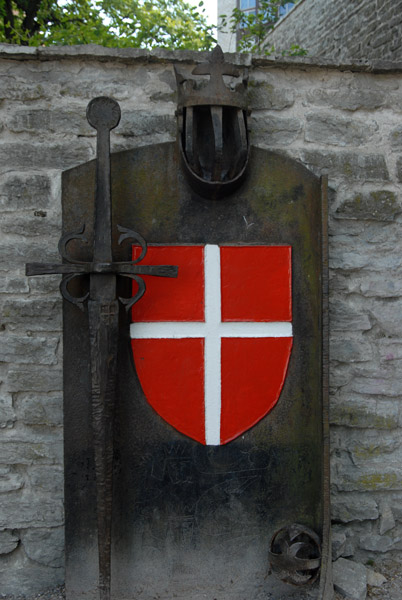 Old coat-of-arms based on Denmark's