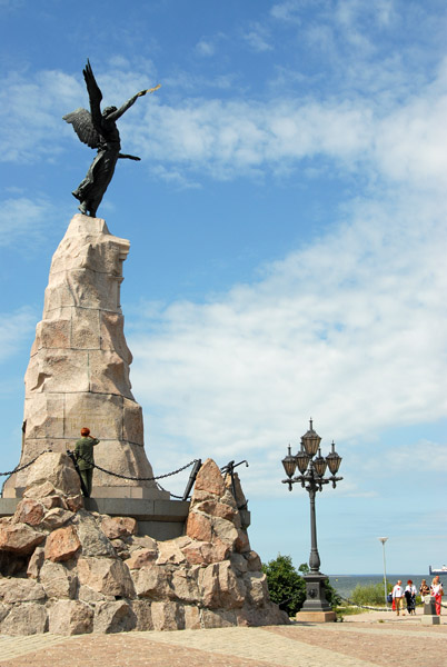 Monument to the wreck of the Russian warship Russalka