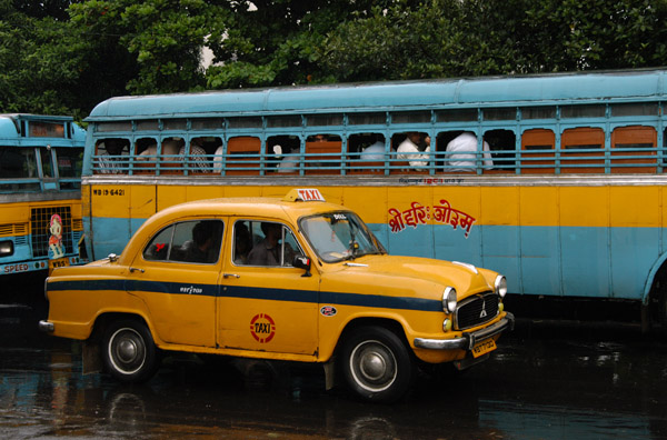 Calcutta taxi and bus