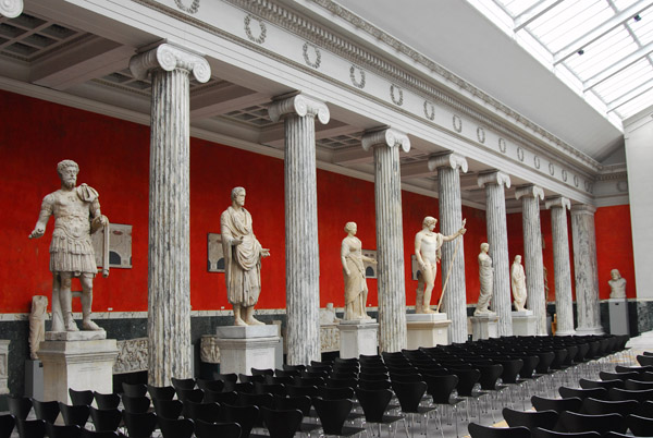 Carlsberg Glyptotek - Central Hall