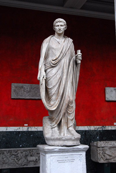 Roman toga statue from Trajan's period