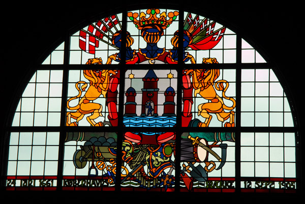 Stained glass window with Copenhagen Coat-of-Arms, Rdhuset
