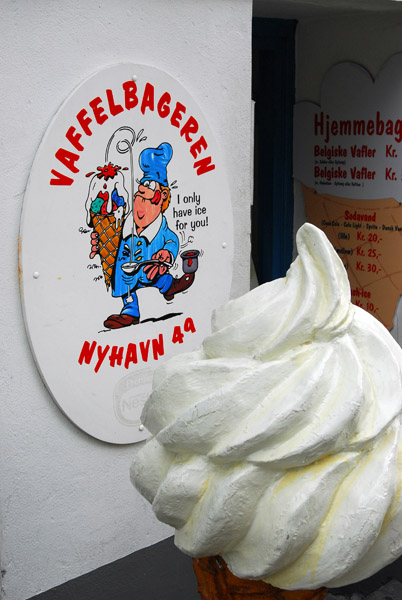 Vaffelbageren Nyhavn - Danish ice cream