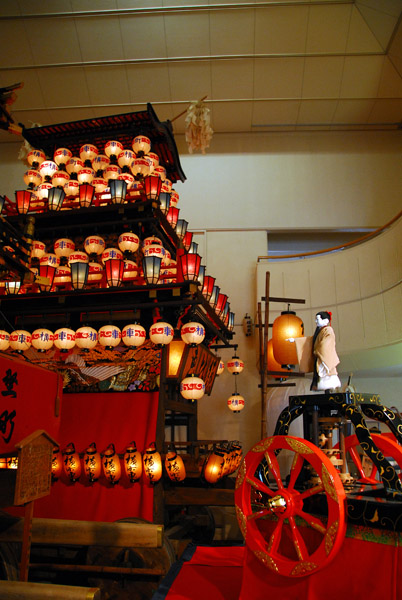 Inuyama Castle Museum - float for the Inuyama Matsuri Festival
