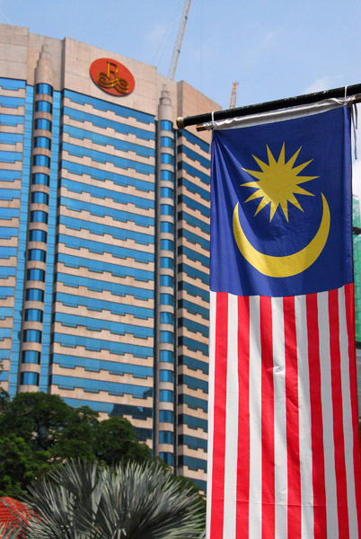 New World Renaissance Hotel, KL, Malaysian flag