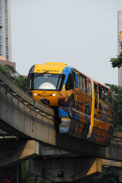 Kuala Lumpur Monorail approaching Bukit Nanas Station