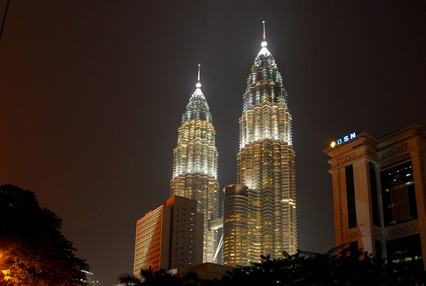 Petronas Towers - KLCC, Kuala Lumpur at night