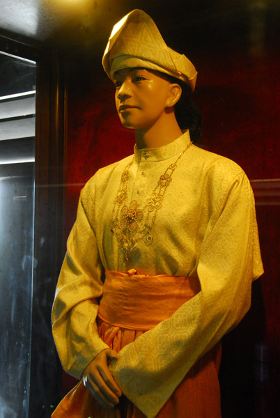 Coronation costume of the Prince of Melaka