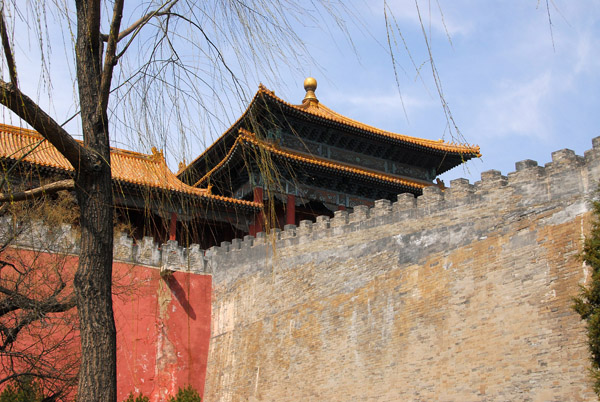 East side of the Meridian Gate from outside the walls