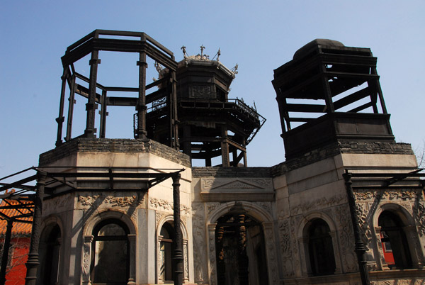 Ruins of the Palace of Prolonging Happiness (Yan Xi Gong) destroyed by fire 1845