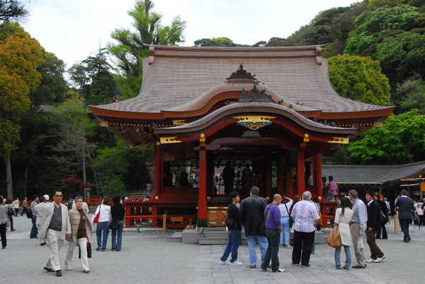 Tsurugaoka Hachiman-gu, 12th Century Shrine dedicated to the Shinto war god, Kamakura