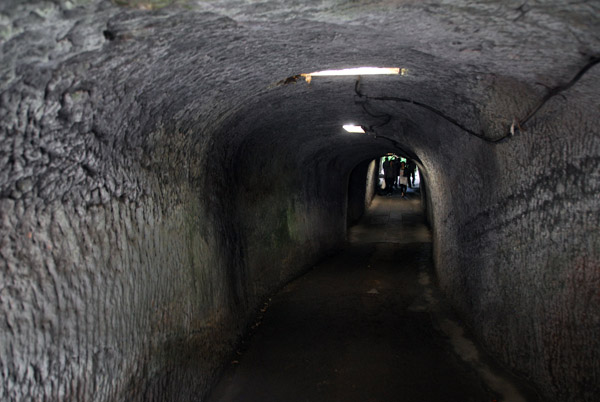 Tunnel to the Zeniarai Bensaiten shrine, Kamakura