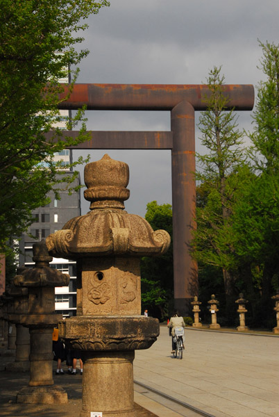 Lantern and Great Torii Gate, Yasukuni