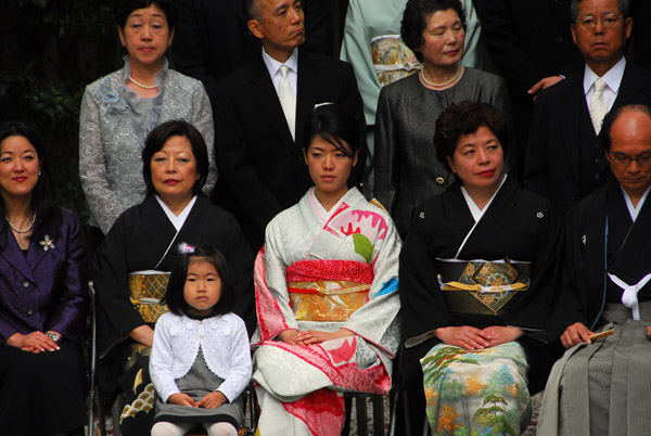 Traditional dress for wedding photos, Meiji Shrine, Tokyo