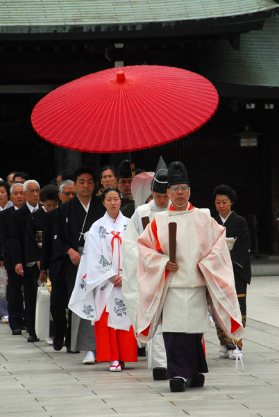 Wedding procession, Meiji Shrine, Tokyo