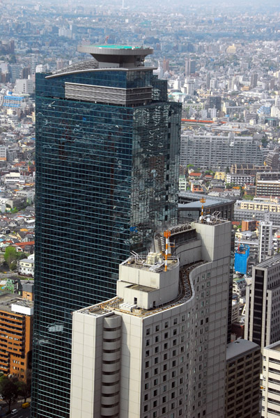 Nishi-shinjuku, Tokyo Hilton & Shinjuku Oak City