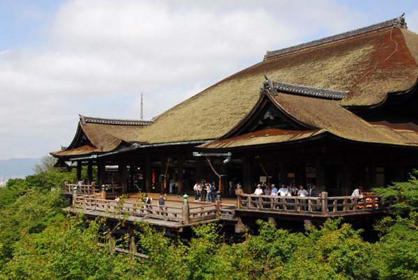 Hondo, or Main Hall of Kiyomizu-dera, with its famous terrace, Kyoto