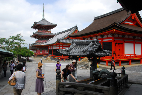 Fountain, Kiyomizu-dera Temple, Kyoto