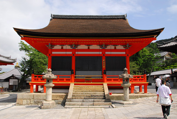 One of the minor temples at Kiyomizu-dera (Tamurado?)