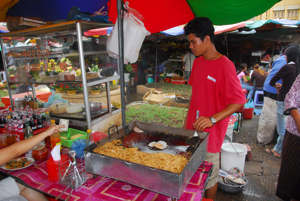 Noodle stand, Phnom Penh Central Market