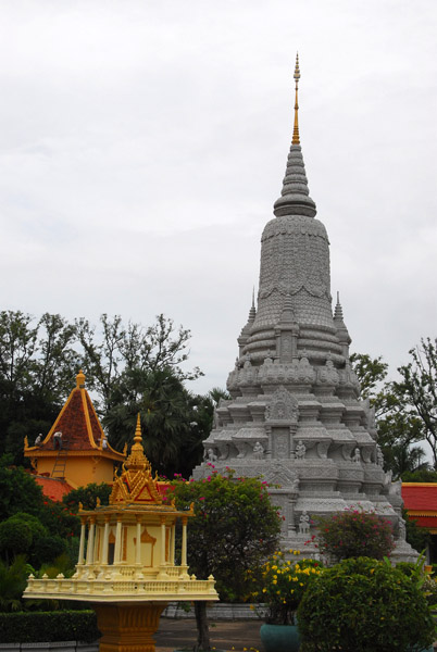 Stupa of King Norodom, Wat Preah Keo