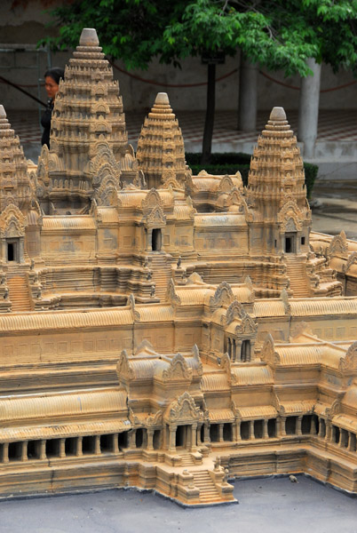 Angkor Wat model, Wat Preah Keo