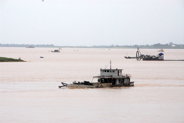 The Tonle Sap joins the Mekong River at Phnom Penh