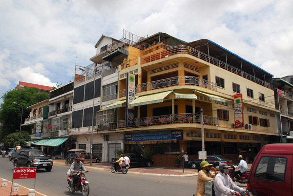Sisowath Quay, Phnom Penh