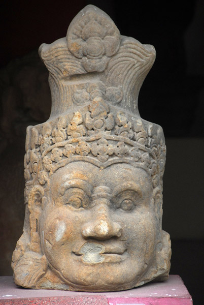 Ancient Khmer sculpture, Cambodian National Museum