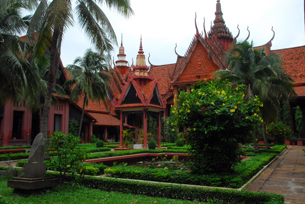 Courtyard, Cambodian National Museum