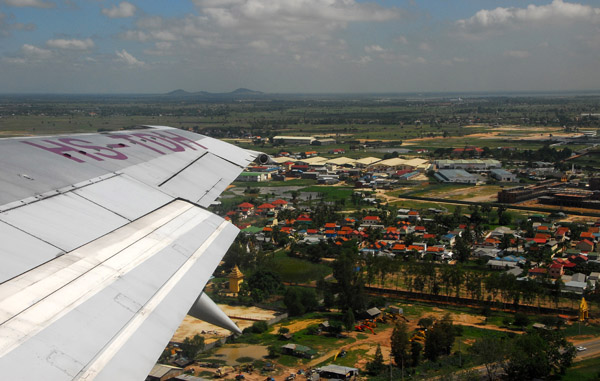 Departing Phnom Penh, Cambodia on Thai Airways (HS-TDH)