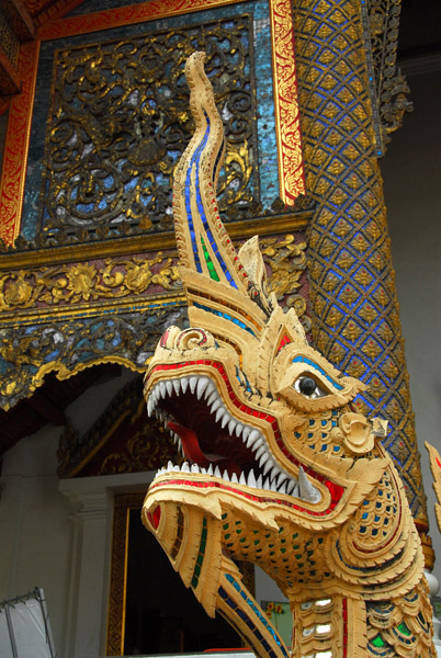 Dragon-like naga serpent, Wat Phra Singh