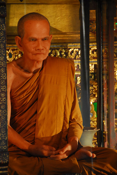 Wax figure of a highly venerated monk, Wat Chedi Luang