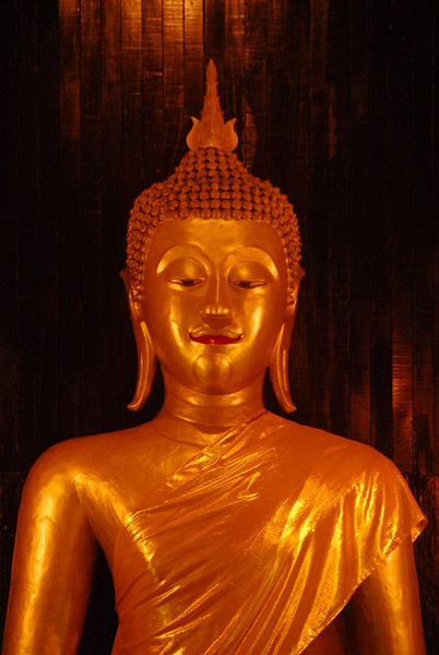 Buddha, Wat Phan Tao