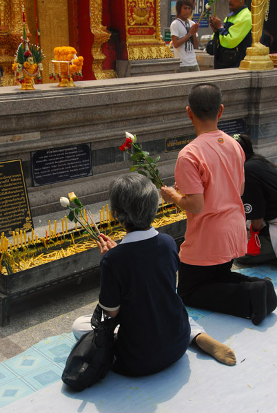 Supplicants, Wat Phra That Doi Suthep