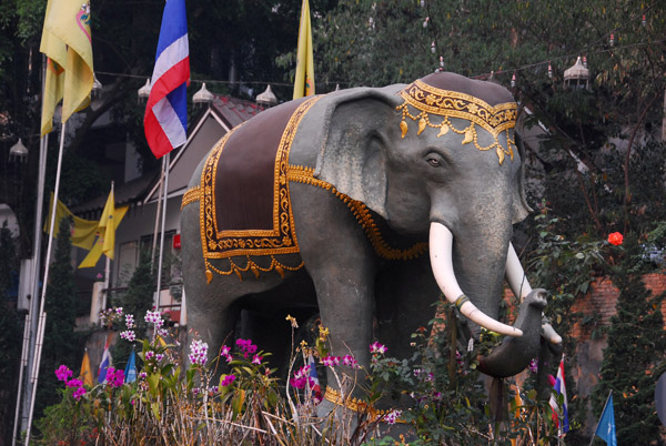 Elephant statue at the base of Wat Phra That Doi Suthep