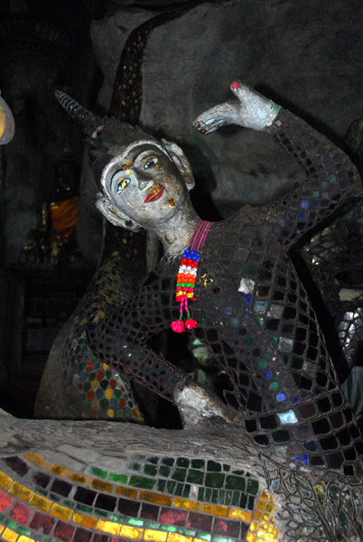 Dancing figure, Chiang Dao cave